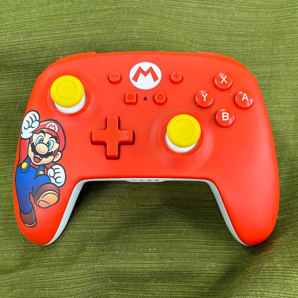 PowerA sealed Enhanced Wireless Controller *MARIO JOY EDITION* (Switch) NWOB